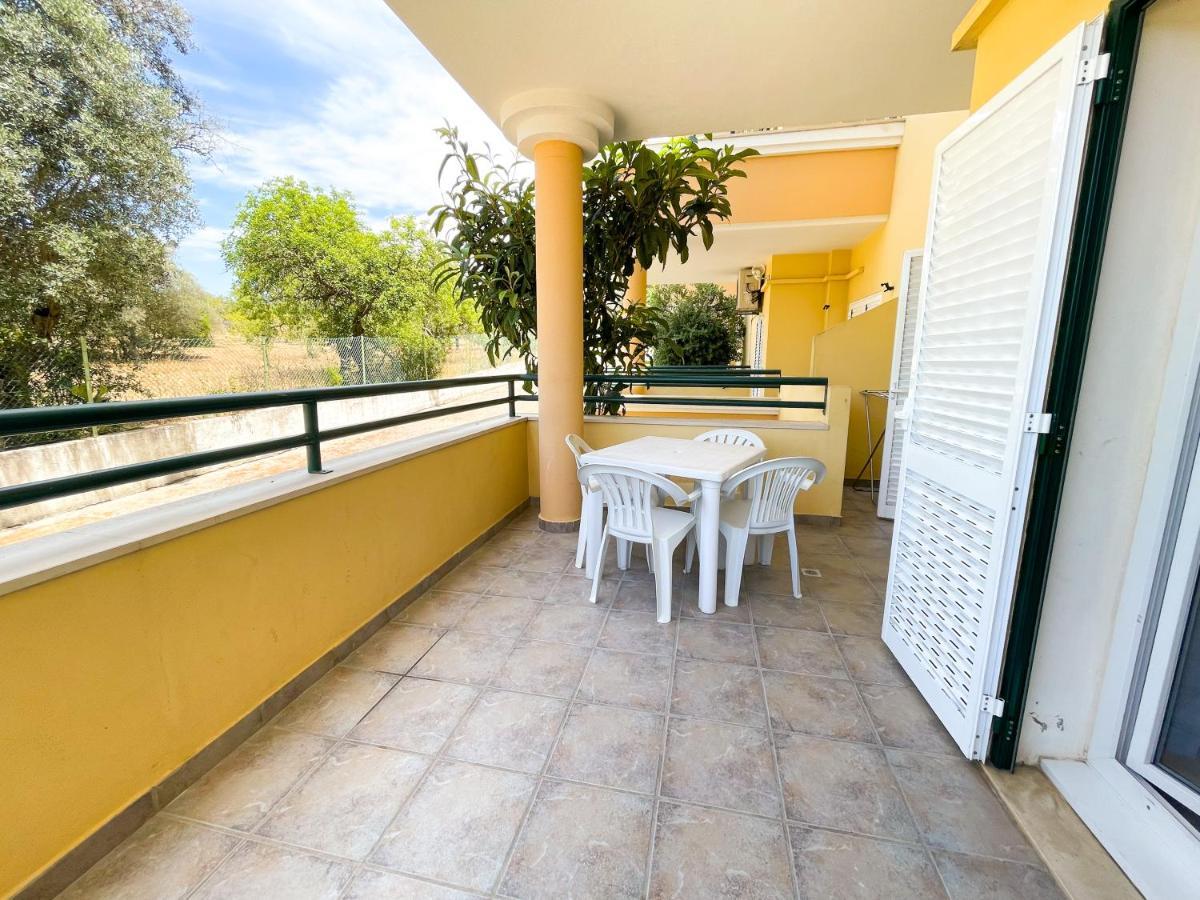 T2 005 - Terracos Do Vau Apartment Портиман Екстериор снимка